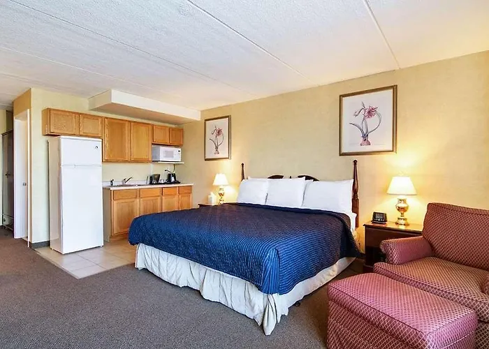 Hotel & Studio North Aurora